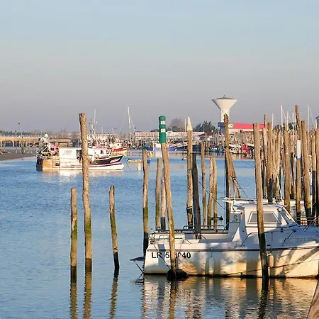 Holiday home Maison Pres De La *