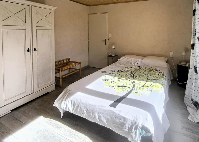 Maison Pres De La Casa vacanze *